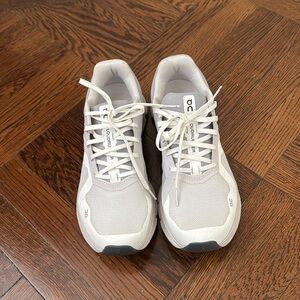 On Running Cloud Runner Sneakers